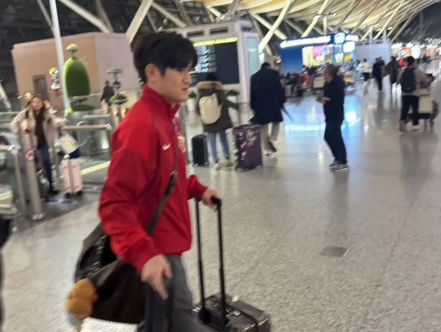 游戏玩法规则-刘祝润去留难定 大连英博一心想留却要看海港眼色 海港应学会放手